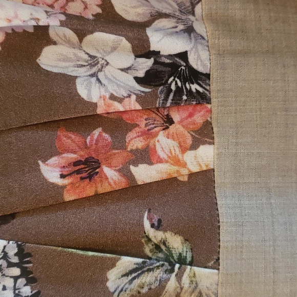 Dress - Picture 4 of 5